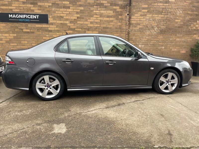 View SAAB 9-3 1.9 TTiD Vector Sport
