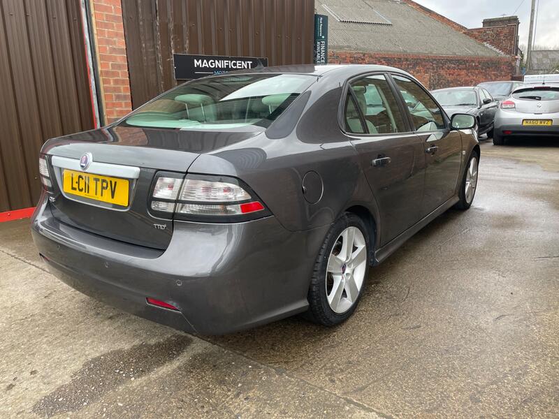 View SAAB 9-3 1.9 TTiD Vector Sport