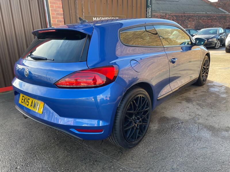 View VOLKSWAGEN SCIROCCO 1.4 TSI BlueMotion Tech GT