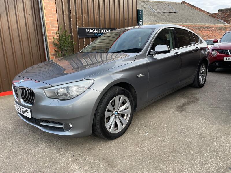 View BMW 5 SERIES 2.0 520d SE GT