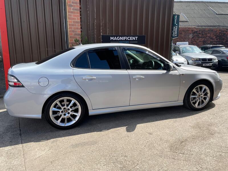 View SAAB 9-3 1.9 TTiD Aero