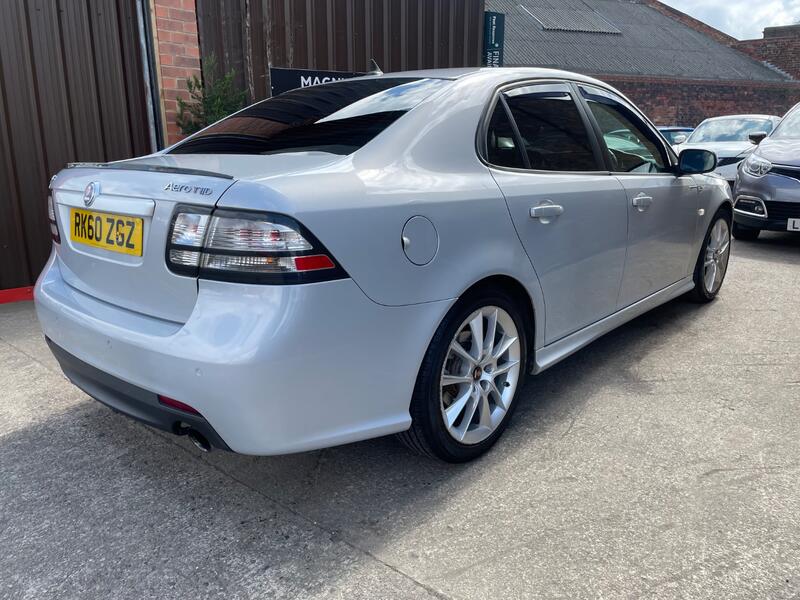 View SAAB 9-3 1.9 TTiD Aero