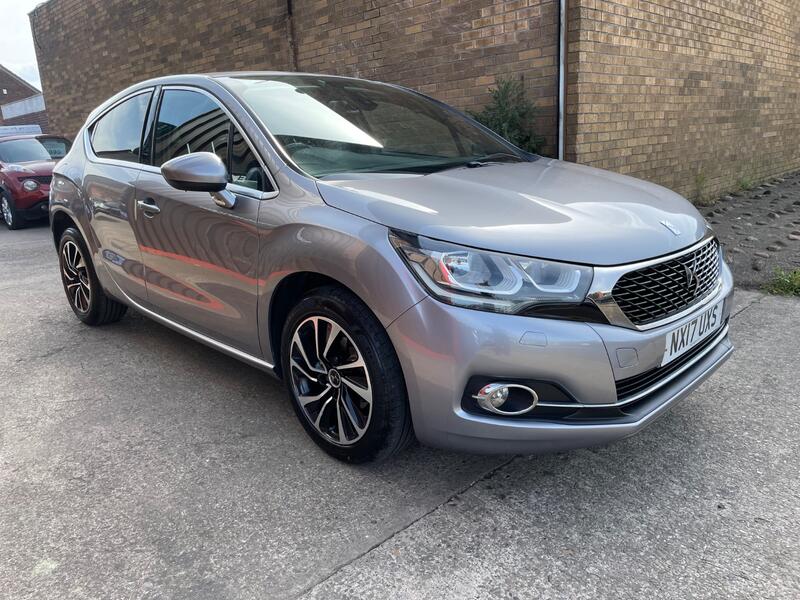View DS AUTOMOBILES DS 4 1.6 BlueHDi Elegance