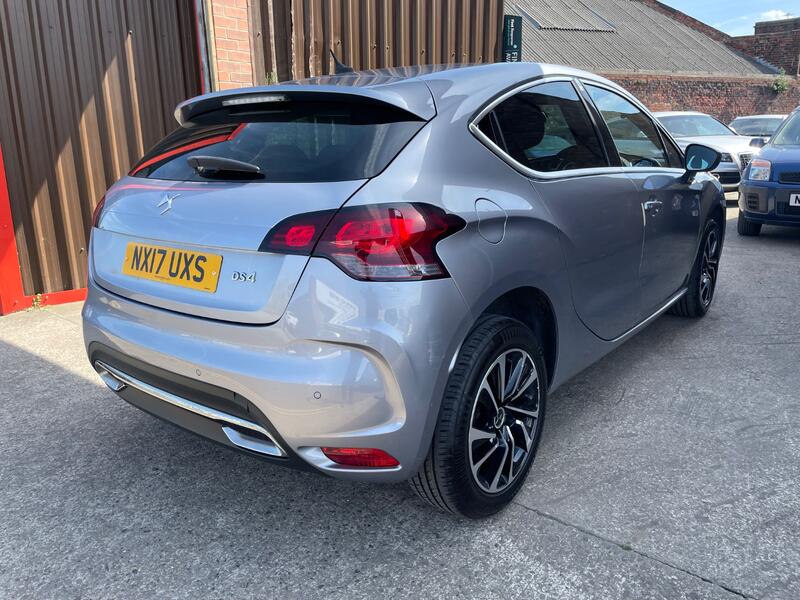 View DS AUTOMOBILES DS 4 1.6 BlueHDi Elegance