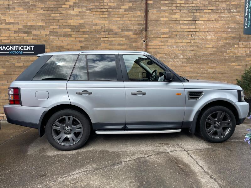 View LAND ROVER RANGE ROVER SPORT 2.7 TD V6 HSE