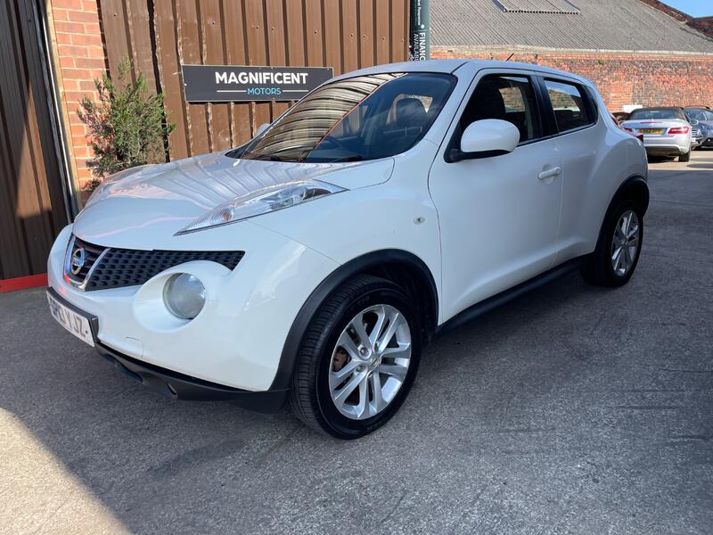 View NISSAN JUKE 1.6 Acenta
