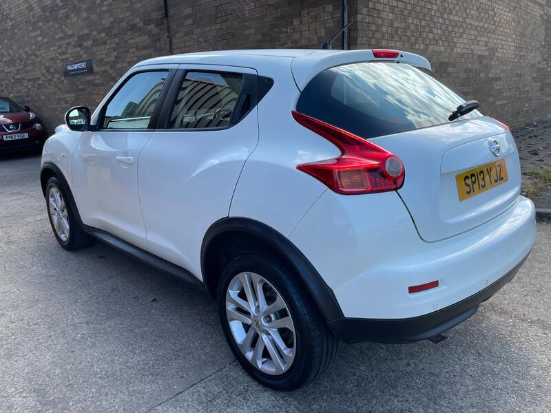 View NISSAN JUKE 1.6 Acenta