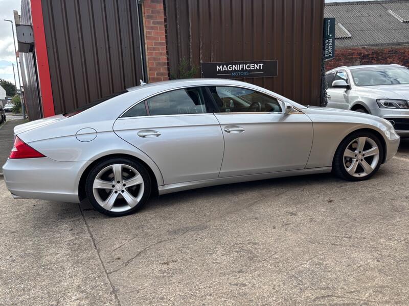 View MERCEDES-BENZ CLS 3.0 CLS320 CDI